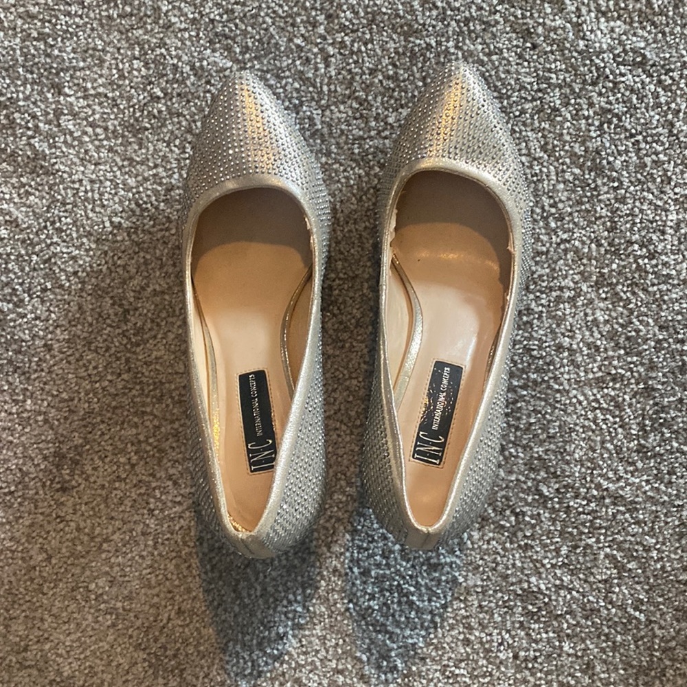 INC International Concepts Silver Pointed Toe Studded Pumps
